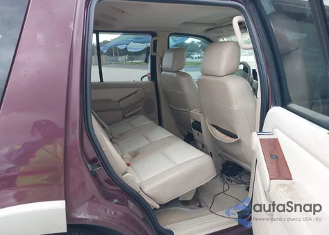 2006 Ford Explorer from USA, damaged, VIN 1FMEU64E16HUB0095